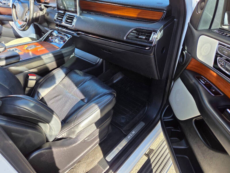 2019 Lincoln Navigator L Reserve