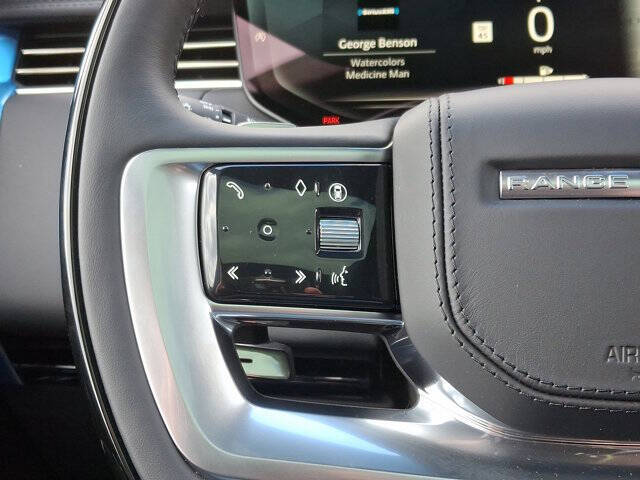 2025 Land Rover Range Rover P530 SE LWB