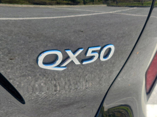 2019 Infiniti QX50 Essential