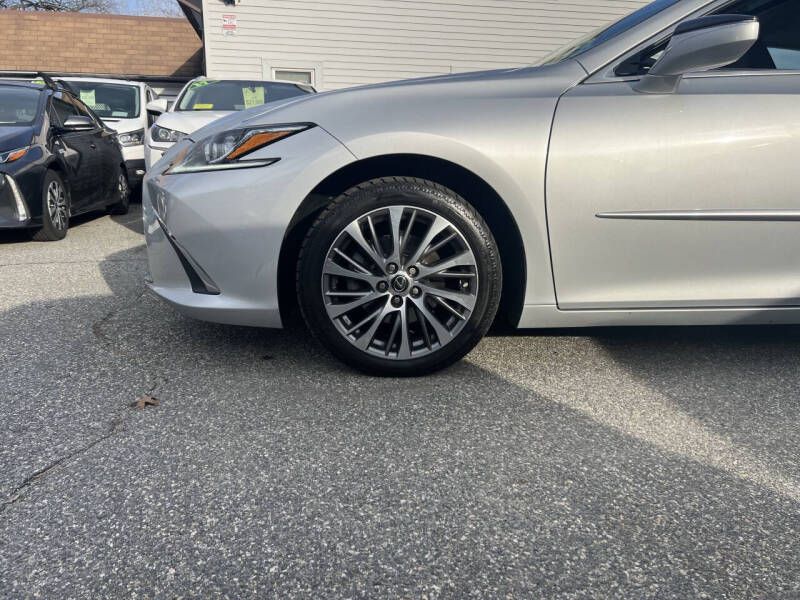 2020 Lexus ES 350