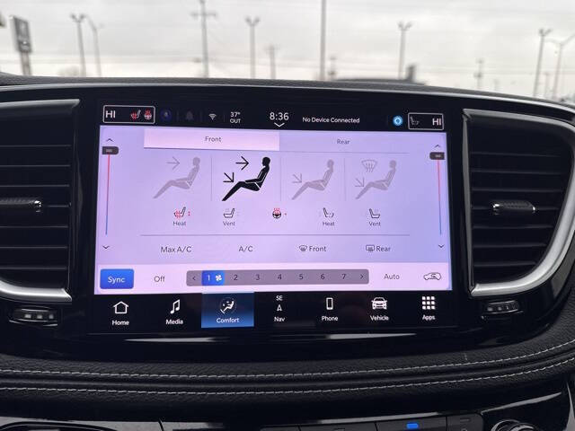 2025 Chrysler Pacifica Limited