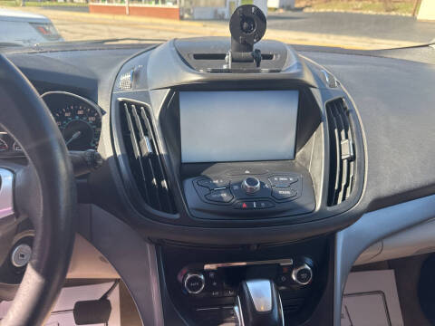 2015 Ford Escape SE