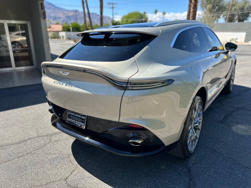 2021 Aston Martin DBX