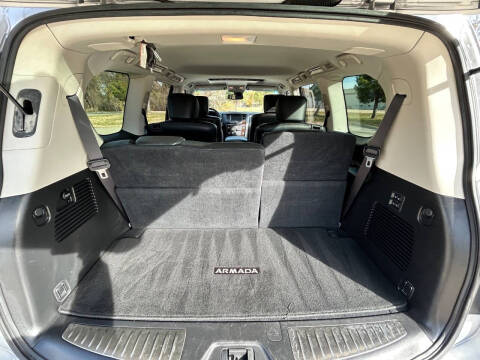 2017 Nissan Armada Platinum