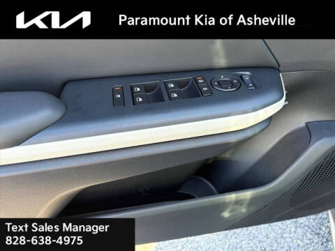 2025 Kia K4 GT-Line Turbo