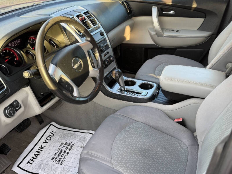 2011 GMC Acadia SLE