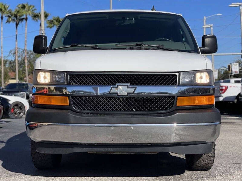 2017 Chevrolet Express LT 3500