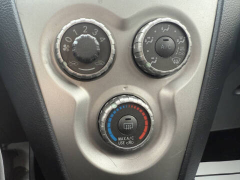 2012 Toyota Yaris Fleet