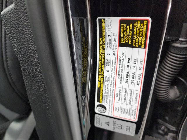 2024 Audi Q3 quattro S line Premium 45 TFSI