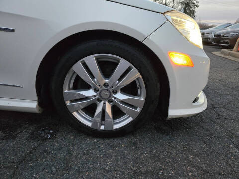 2011 Mercedes-Benz E-Class E 350 BlueTEC Luxury