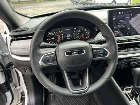 2023 Jeep Compass Sport