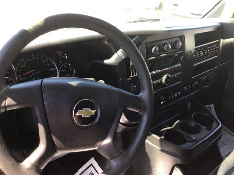 2017 Chevrolet Express 2500