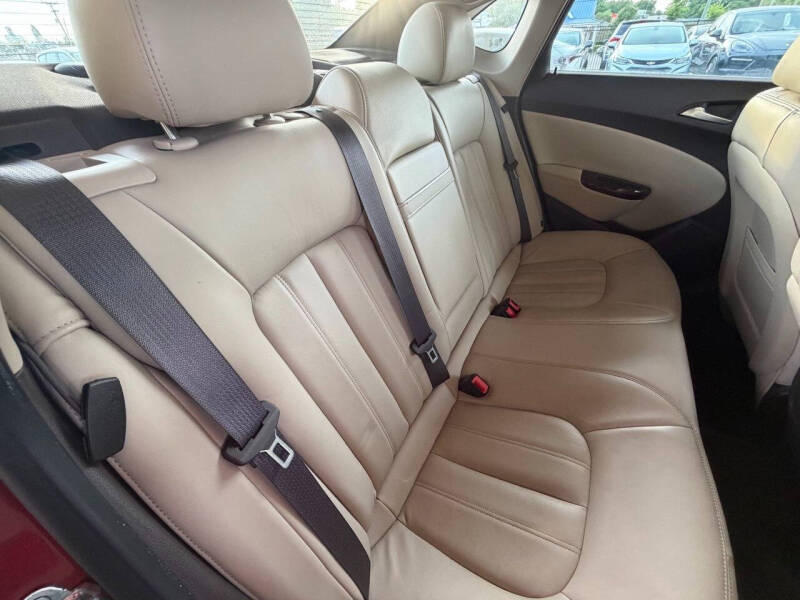 2013 Buick Verano Leather Group