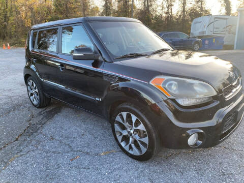 2013 Kia Soul +