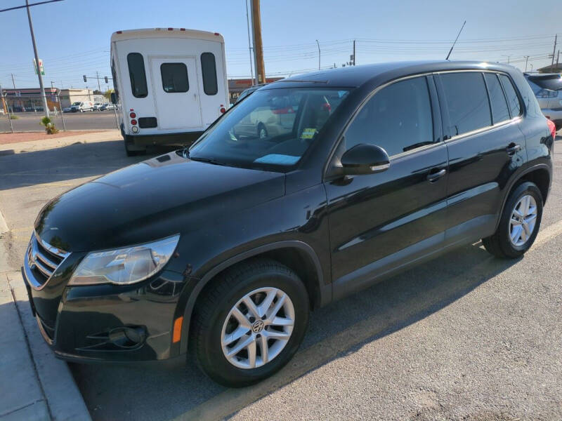 2011 Volkswagen Tiguan S photo 4