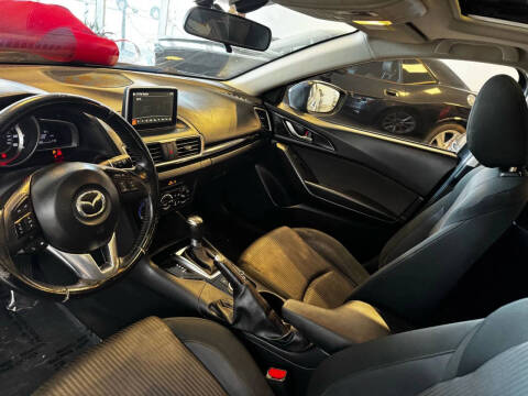 2016 Mazda MAZDA3 i Touring