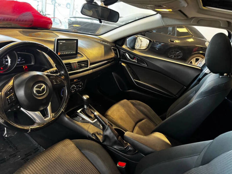 2016 Mazda MAZDA3 i Touring