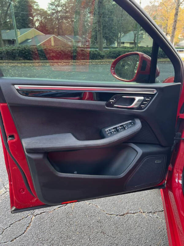 2017 Porsche Macan GTS