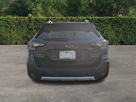 2023 Subaru Outback Touring