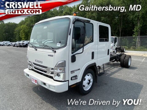 2024 Isuzu NPR-HD