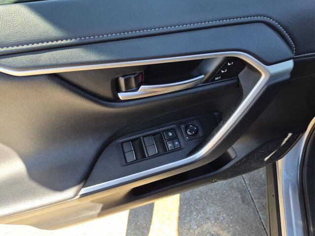 2021 Toyota RAV4 Limited