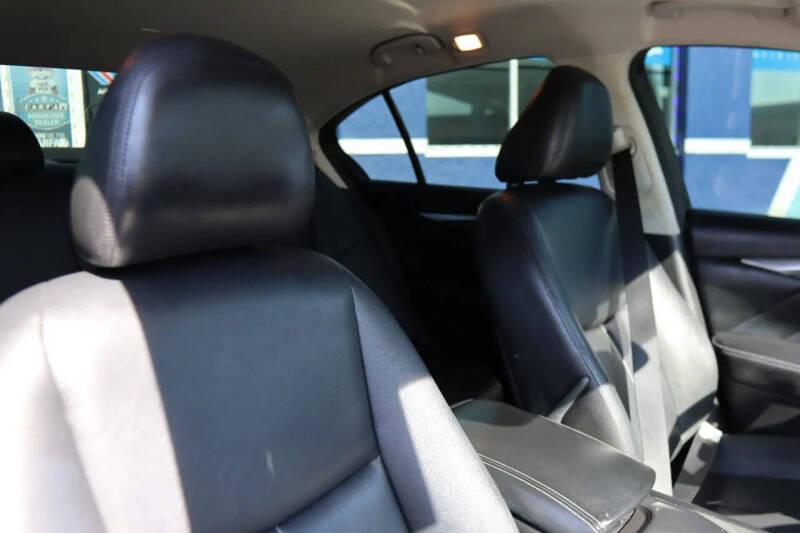 2018 Infiniti Q50 2.0T Luxe