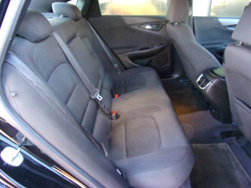 2017 Chevrolet Malibu LT