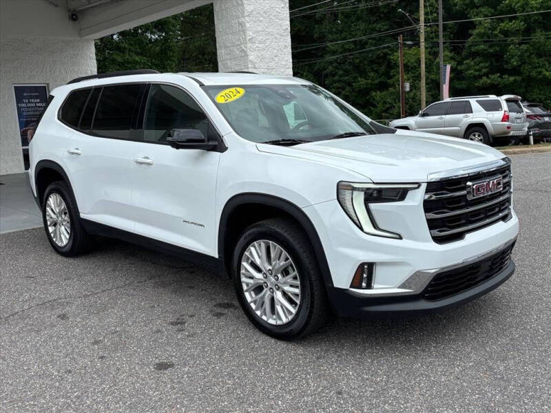 2024 GMC Acadia Elevation