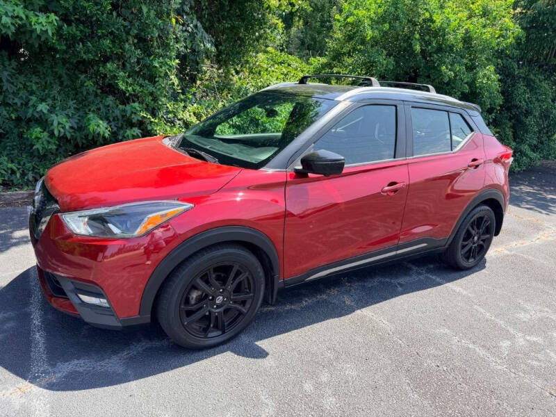 2020 Nissan Kicks SR