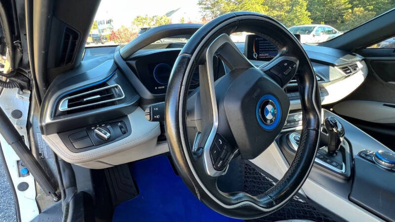 2015 BMW i8