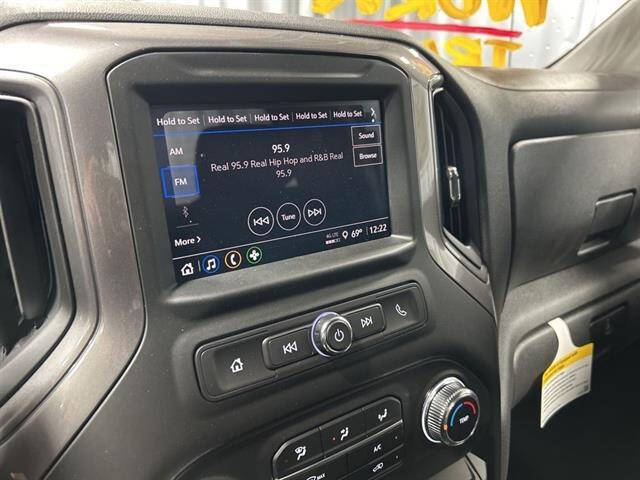 2025 GMC Sierra 1500 Pro