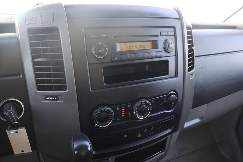 2012 Mercedes-Benz Sprinter 2500