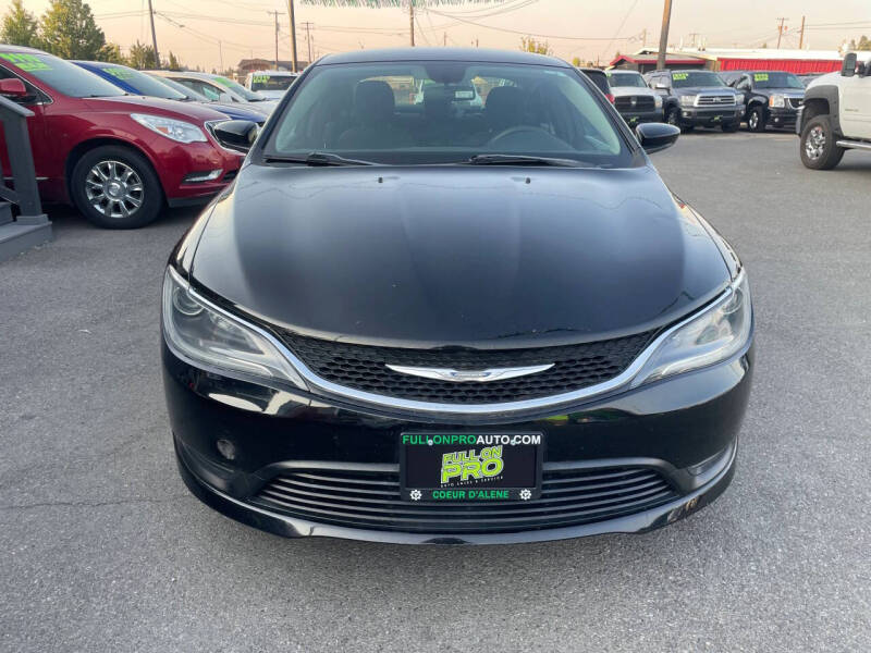 2016 Chrysler 200