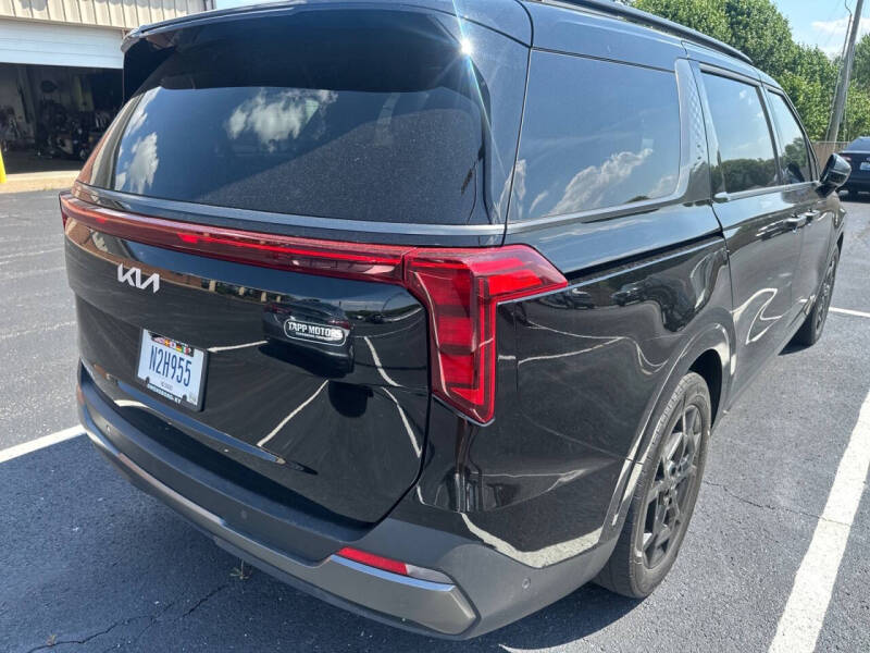2025 Kia Carnival SX