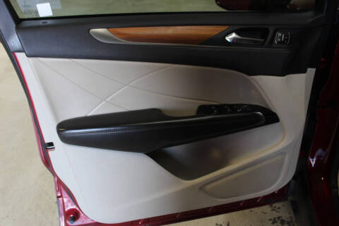 2019 Lincoln MKC Select