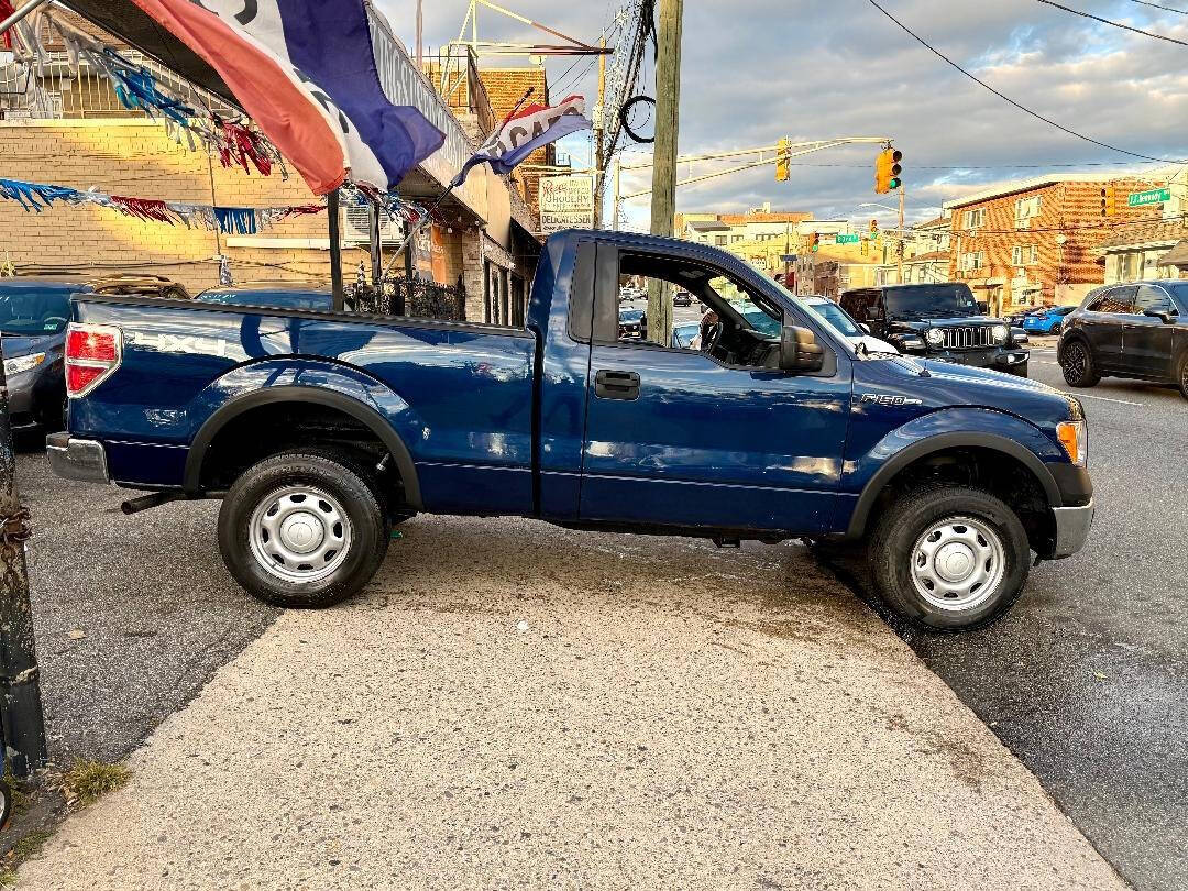 2012 Ford F-150 XLT 4x4 2dr Regular Cab Styleside 6.5 ft. SB - Blue exterior view 12