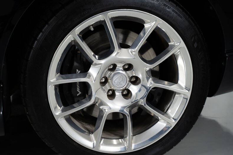 2003 Dodge Viper SRT-10