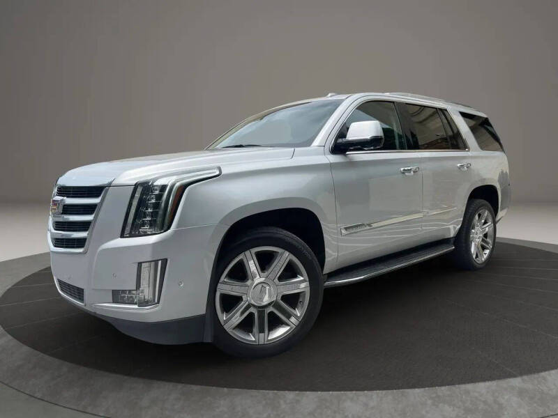 2018 Cadillac Escalade Luxury