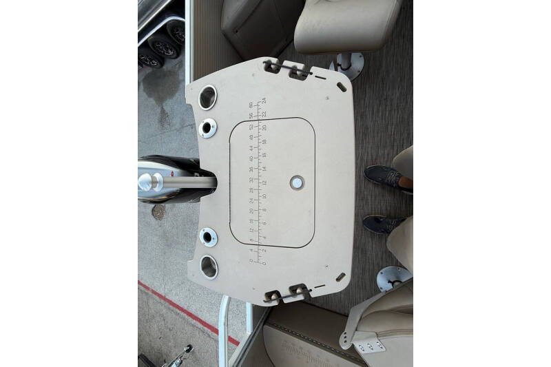 2020 Bennington 21 SF