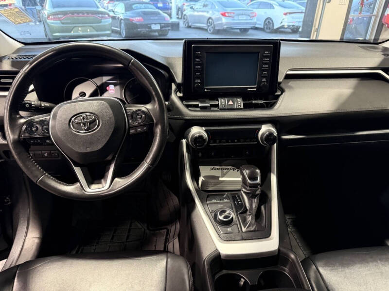 2021 Toyota RAV4 Hybrid XLE Premium
