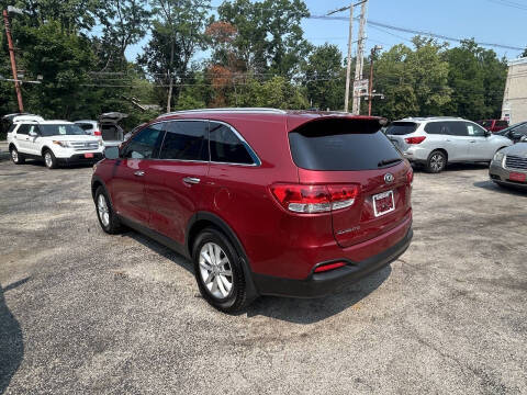 2017 Kia Sorento LX