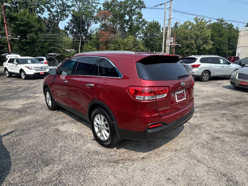 2017 Kia Sorento LX