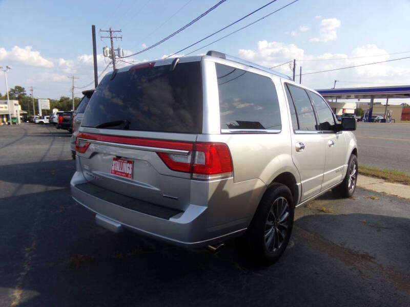 2016 Lincoln Navigator Select
