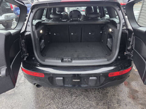 2017 MINI Clubman Cooper