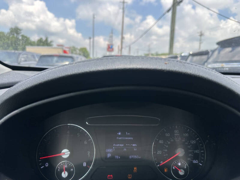 2020 Kia Sorento LX V6