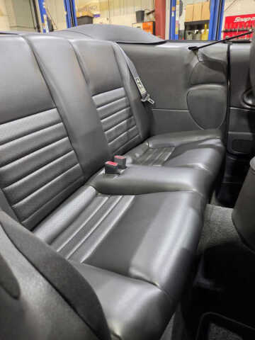 2002 Ford Mustang GT Deluxe