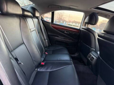 2007 Lexus LS 460