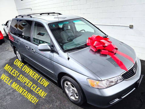 2000 Honda Odyssey for sale at Boutique Motors Inc in Lake In The Hills IL