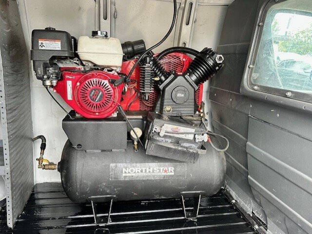2018 Chevrolet Express 2500