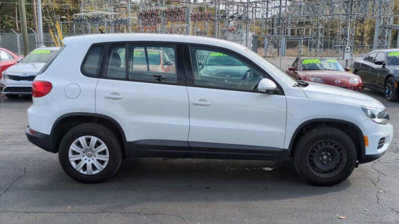 2018 Volkswagen Tiguan Limited 2.0T 4Motion